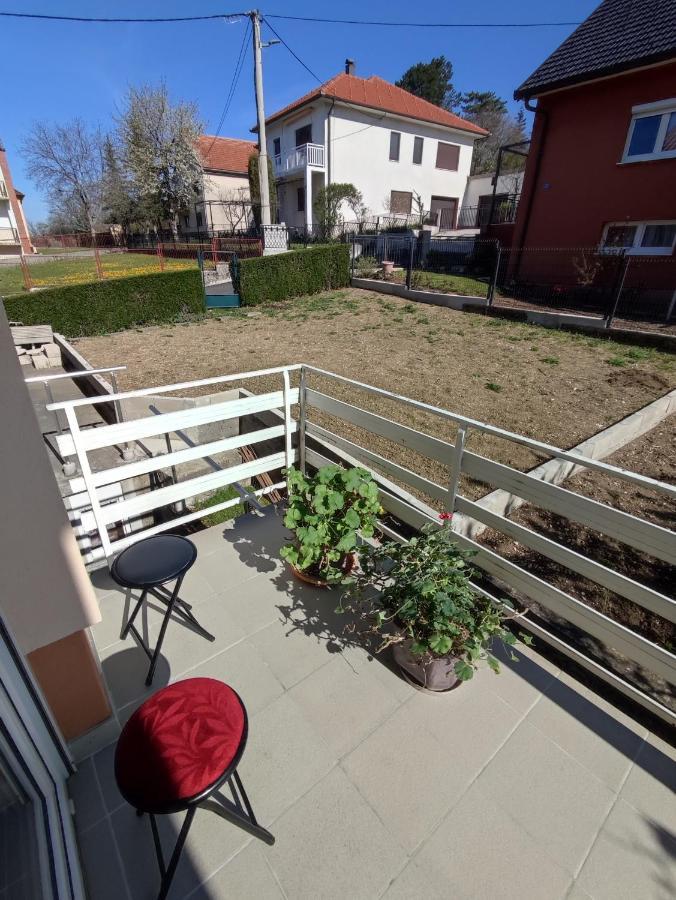 Apartman Bor Ливно Екстериор снимка